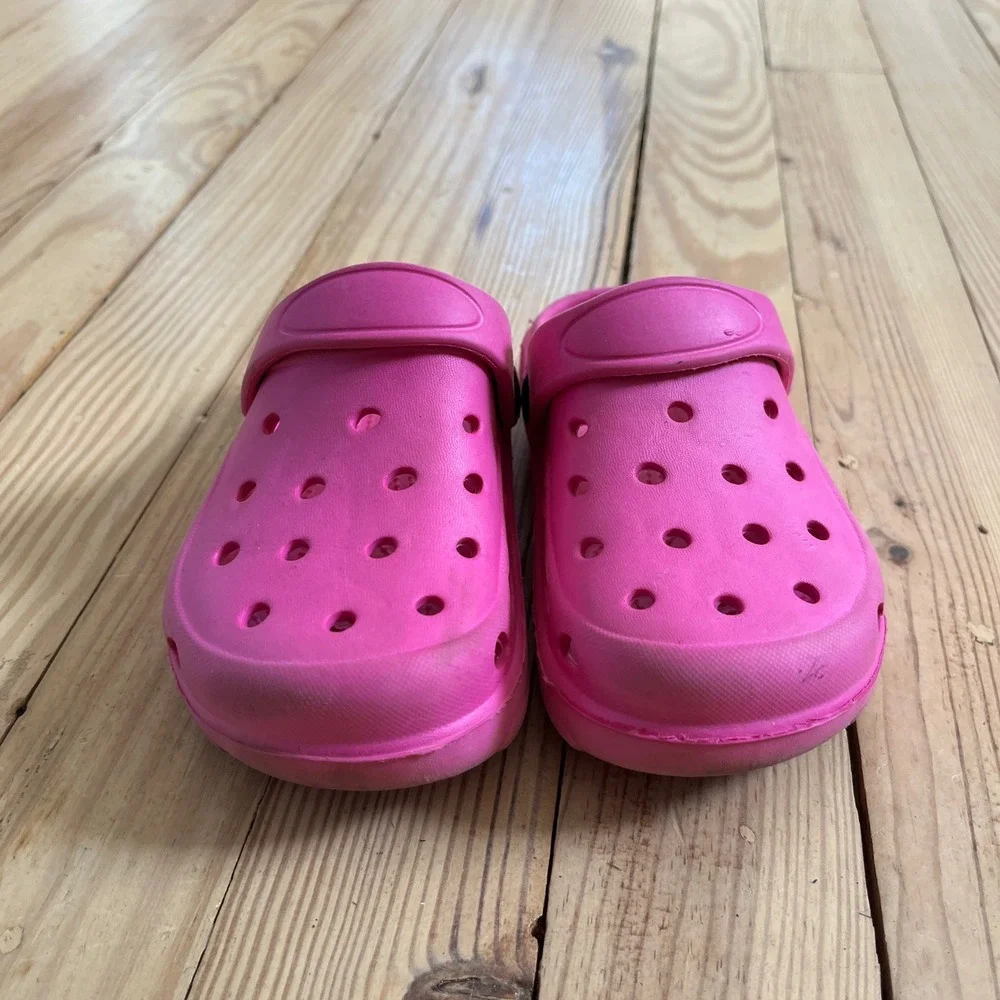 Kids Pink EVA Foam‎ Clogs Slip On Water Shoes Size 26 EU Toddler Summer Sandals